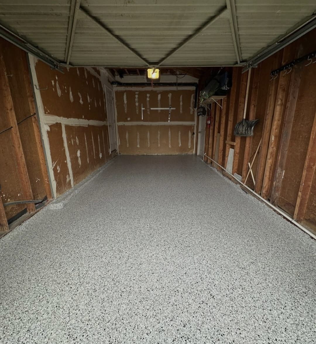 Garage Flake Floor after epoxy